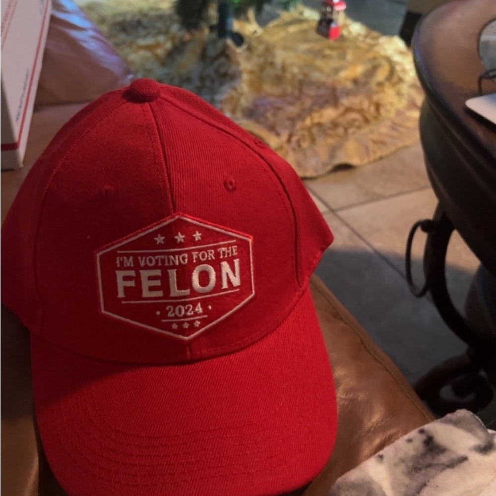 Trump hat - Picture 4 of 5